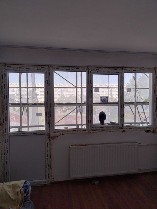 Ușă și geam din termopan