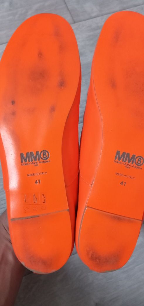 Продам мокасины женские