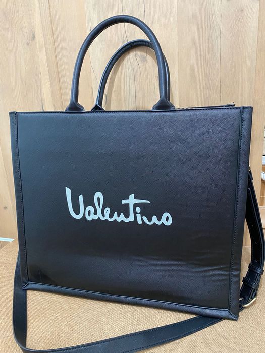 Дамска чанта Valentino, Zara, H&M