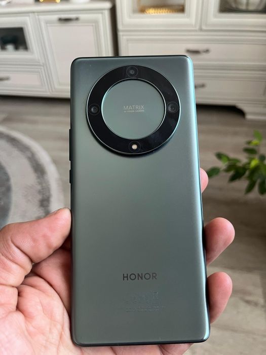 Honor x9a 128g в хорошем состояние