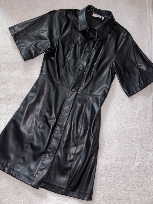 Къса кожена рокля - 36 размер