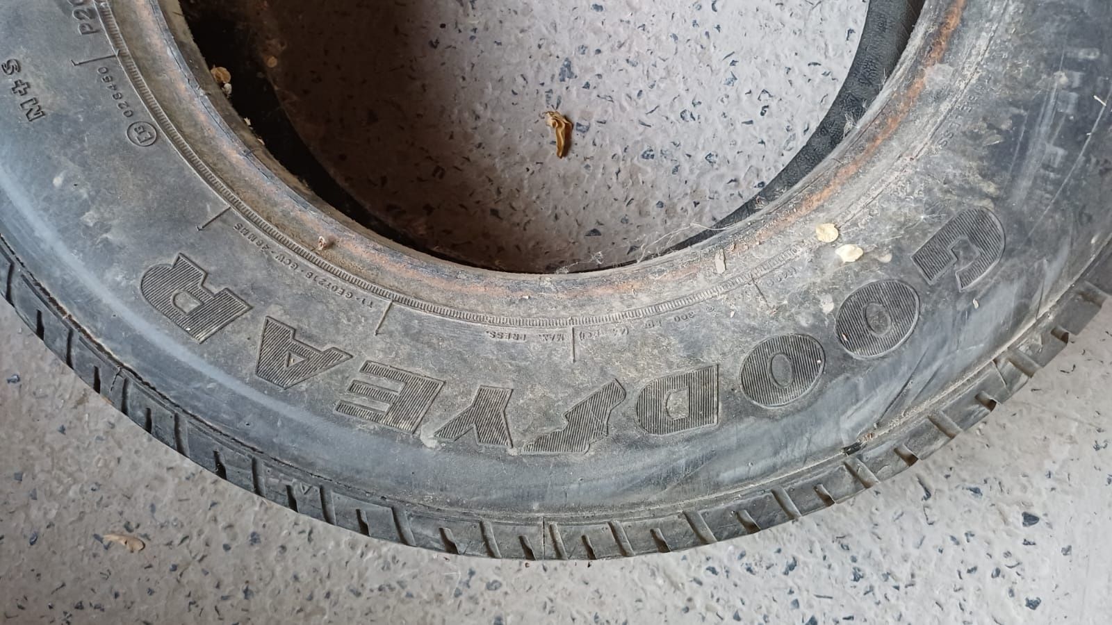 Шины на Спринтер 205/70 r15