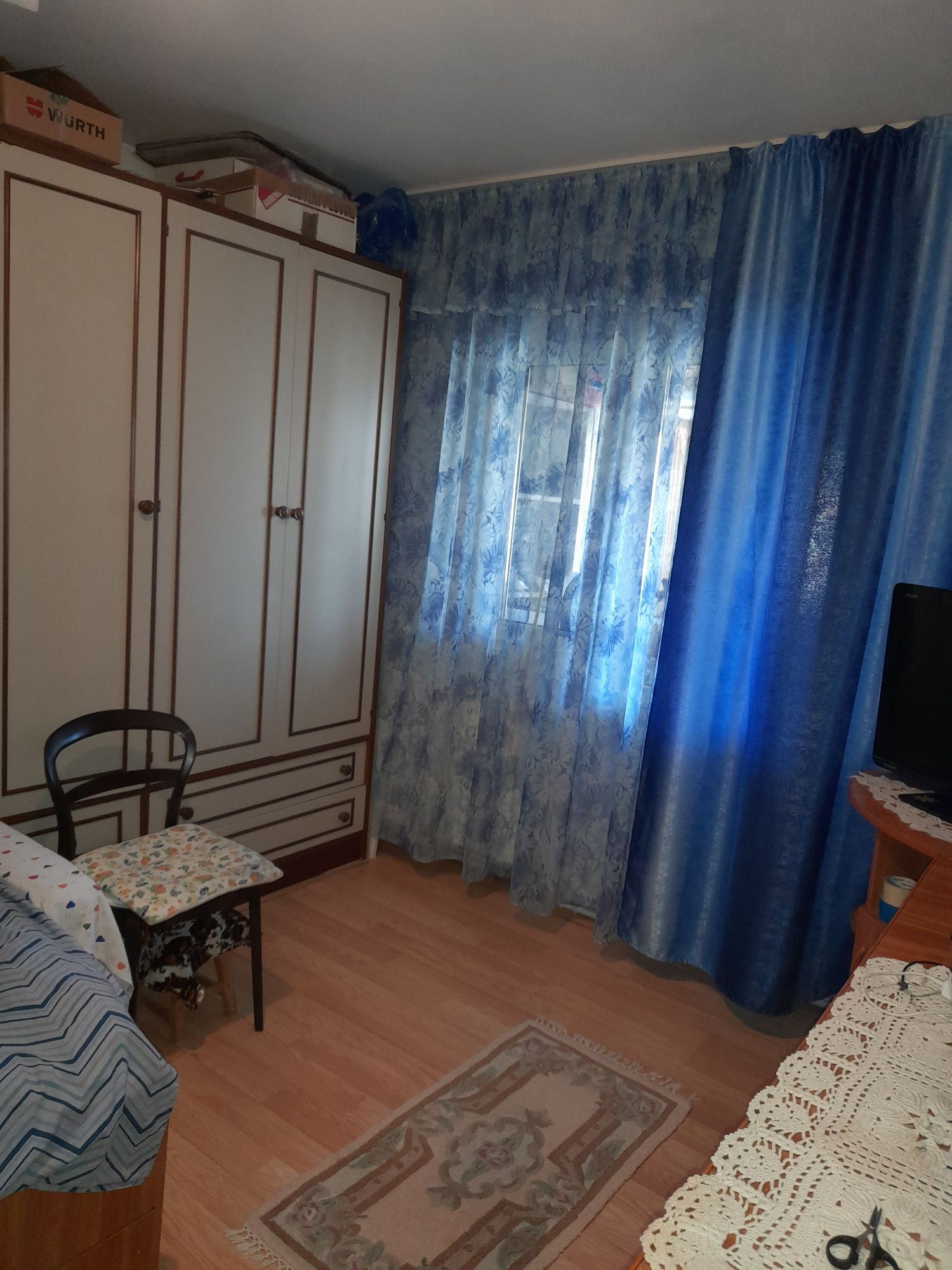 Vând Apartament 3 cam Longinescu