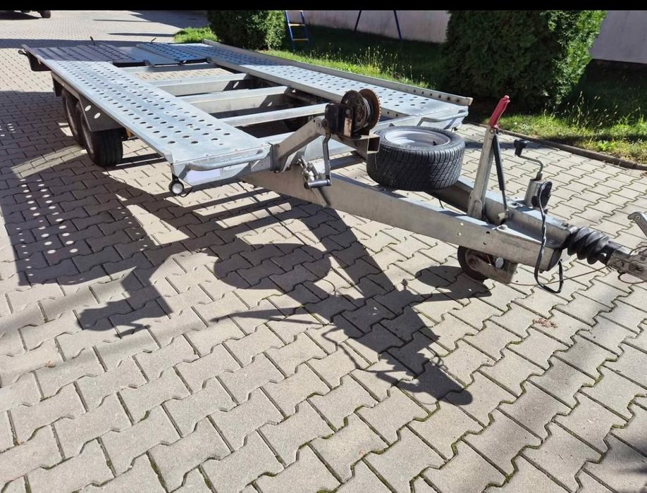 Vând platforma pongratz,2.5t