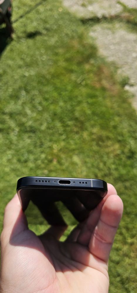 Iphone 16 pro 128GB black titanium