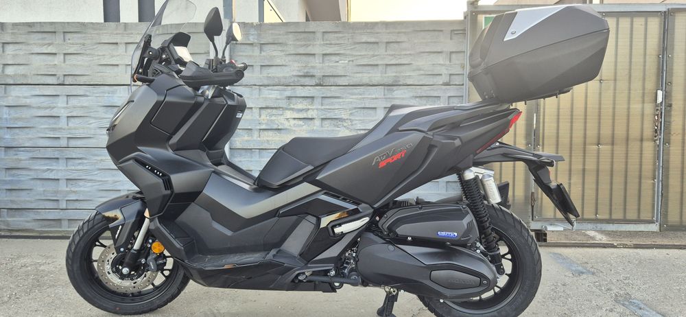 HONDA ADV 350 an 2024