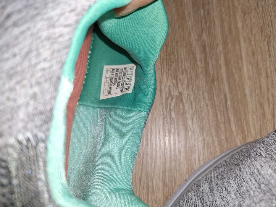 adidasi dama sketchers marimea 41