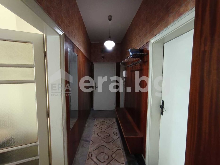 Двустаен апатамент в близост до Медицински университет за под наем