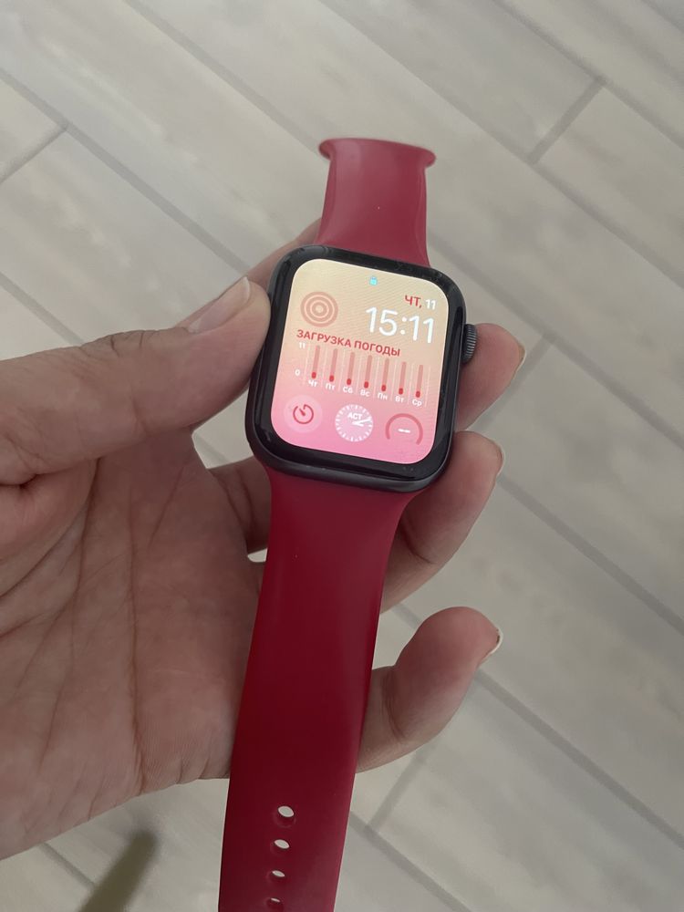 Продам Apple Watch