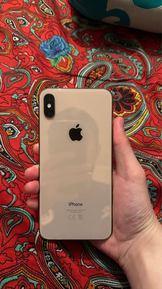 Iphone xs max 64g