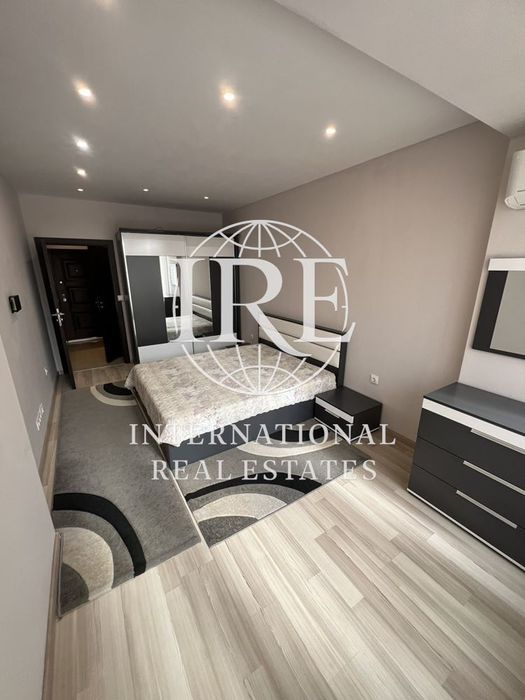 Продава се Двустаен апартамент в Варна, Възраждане 1 - 90 кв.м за 1845 €/кв.м - Снимка #5