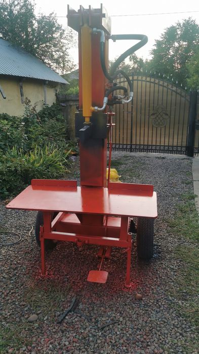 Spărgător de lemne Despicator de lemne