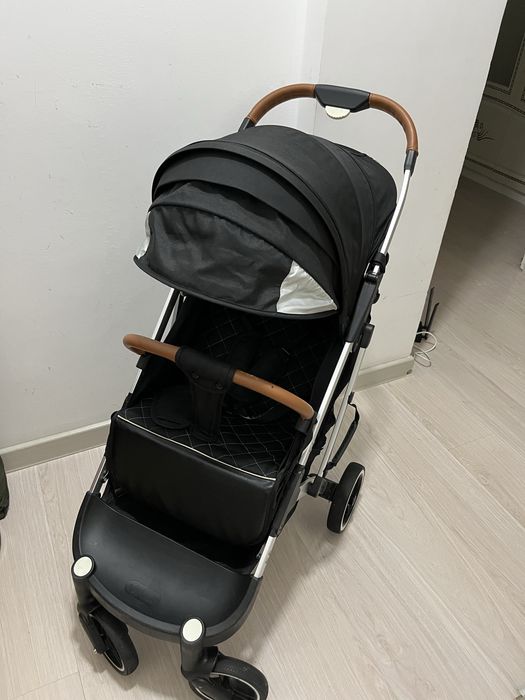 Детская коляска прогулочная