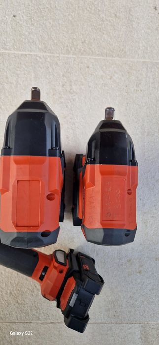 Hilti polizor , impact pe acumulator