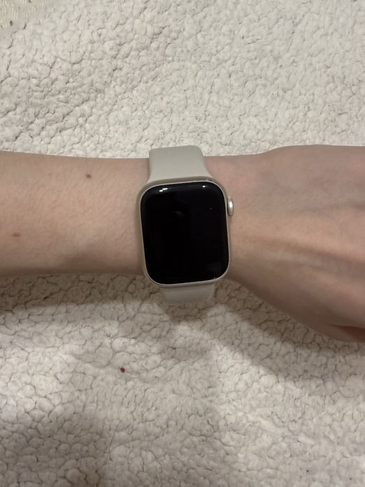 Apple Watch 9, 41mm бежевый