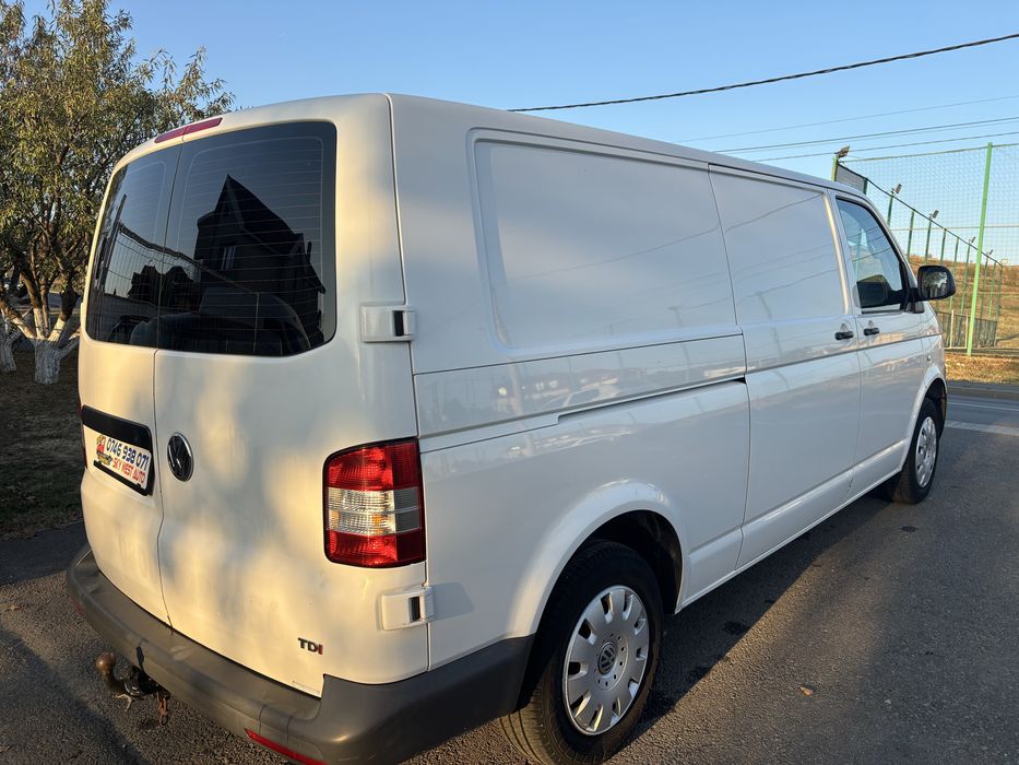 VW transporter 2.0 tdi 140cp lung posibilitate rate