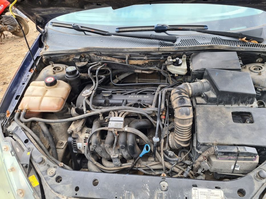 Форд Фокус 1.6 Ford Focus 1.6 на части