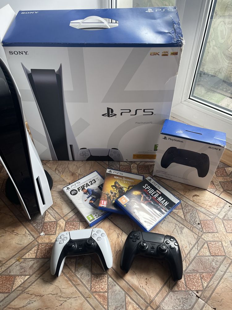 PlayStation 5 + 3 диска
