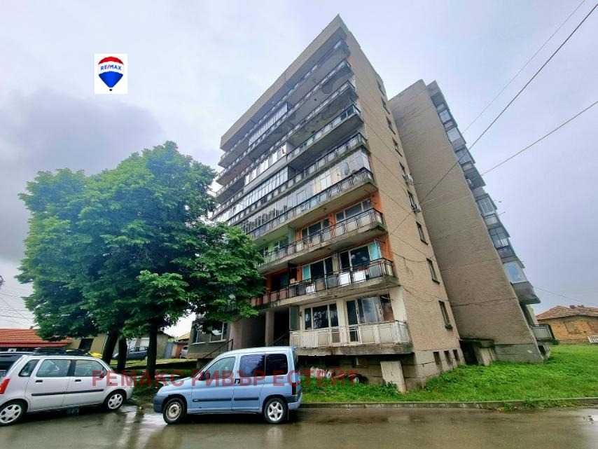 Двустаен апартамент за продажба гр. Попово, обл. Търговище