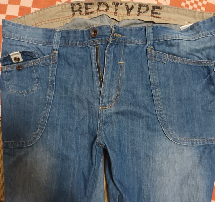 Blugi Vintage Red Type