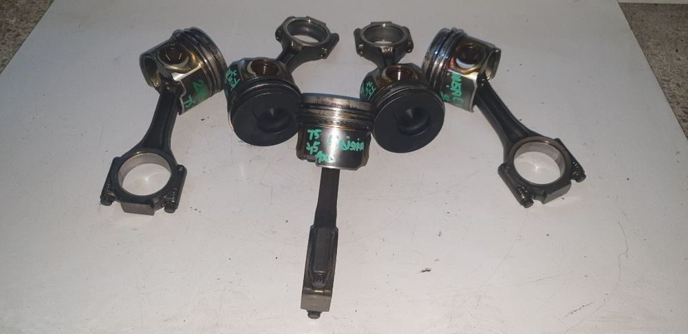 Piston 2,5 motorizare pentru Vw T5 Euro 3 / Euro 4 (2003-2009) an fabr