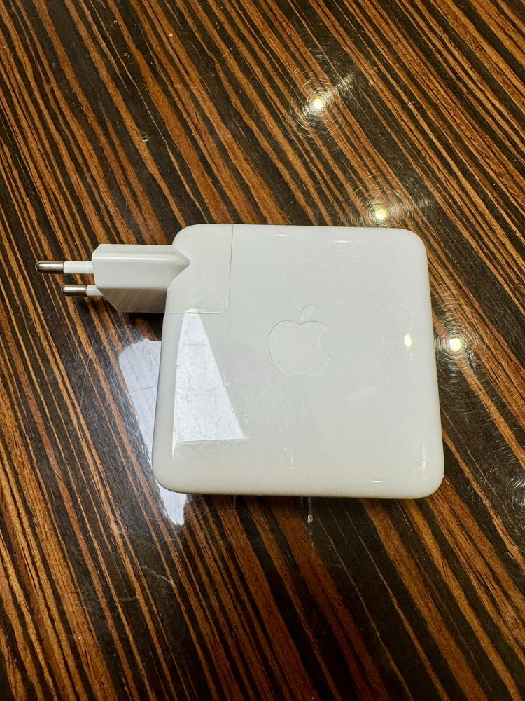 Блок питания Apple 61W, 87W USB-C. Оригинал