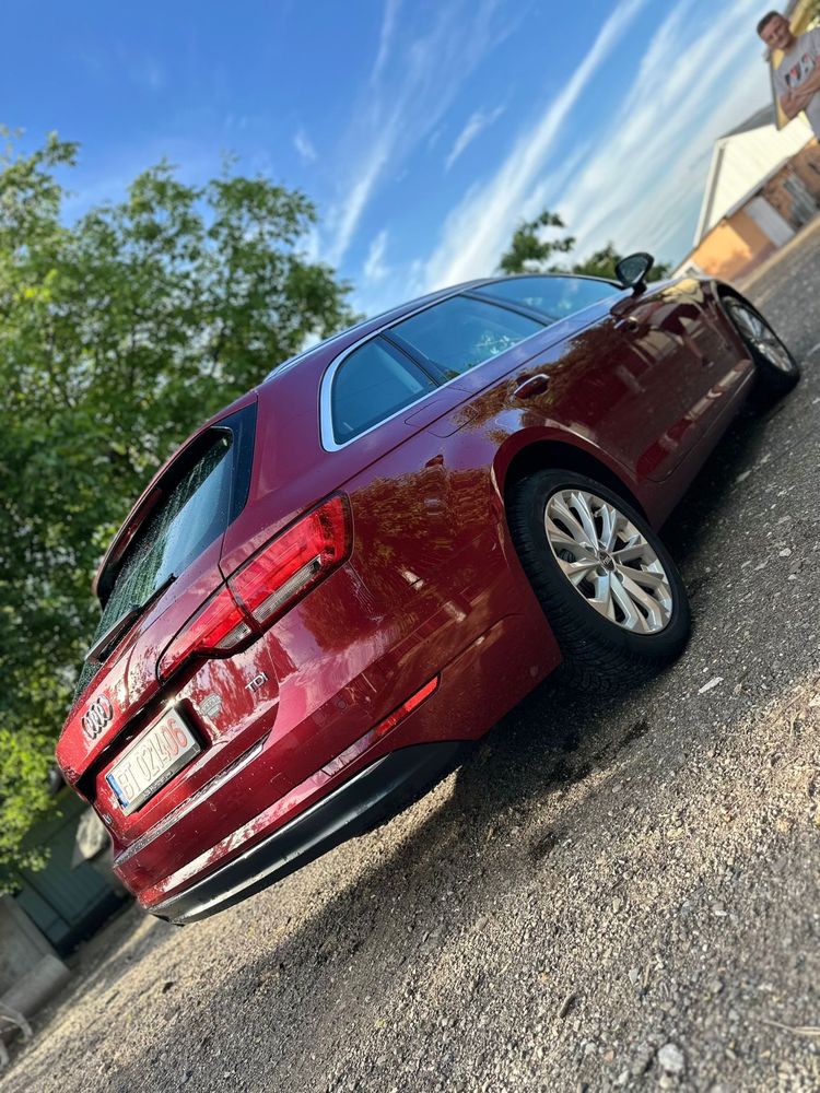 Audi A4 B9 2016