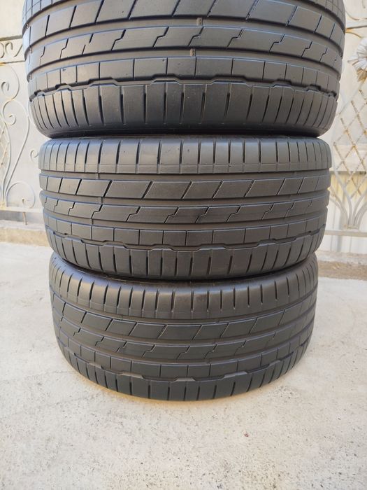 245 40 R19 Shina Hankook ventus