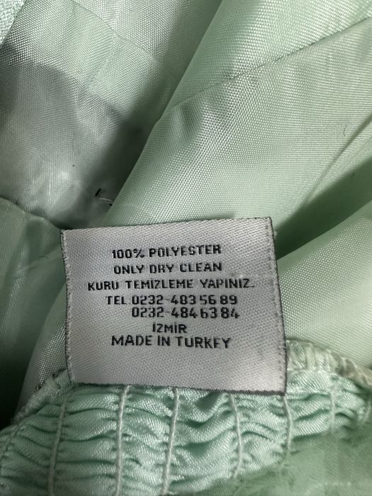 Платье нарядное на девочку!