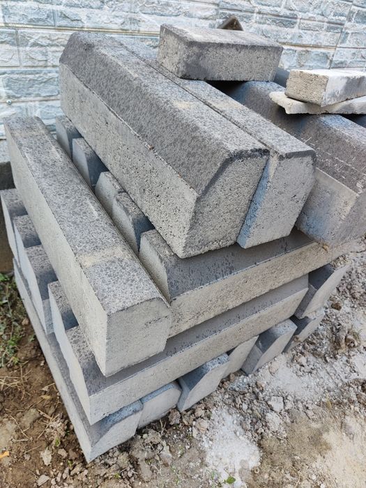 Bordura beton 22 bucati preț negociabil