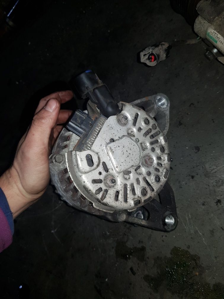 Alternator   1.4 tdci F6JB ford fiesta mk5 2008