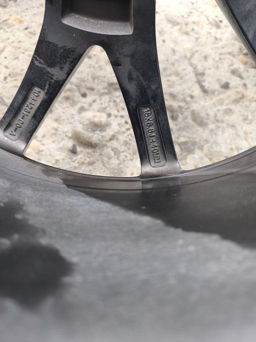 18 цола джанти с гуми за Tesla 3 Тесла