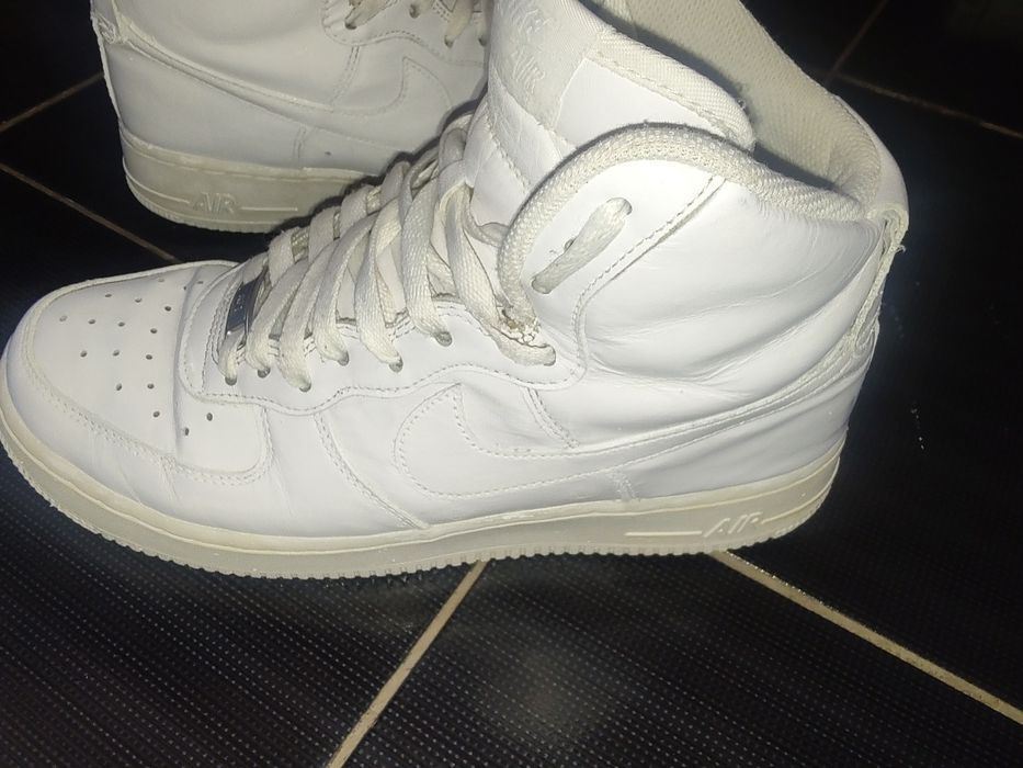 Air force high stare foarte bună