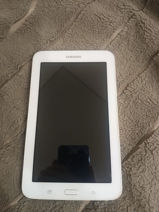 Планшет Samsung T113