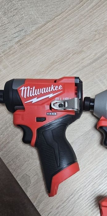 Impact hexagonal milwaukee m12