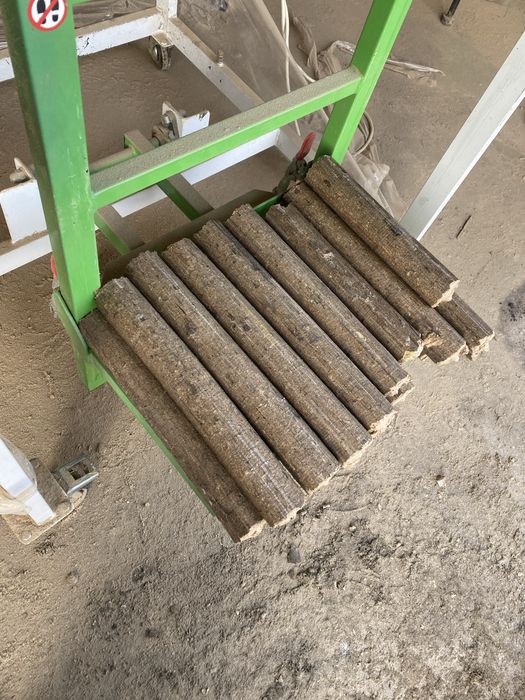 Brichete cilindrice din FAG