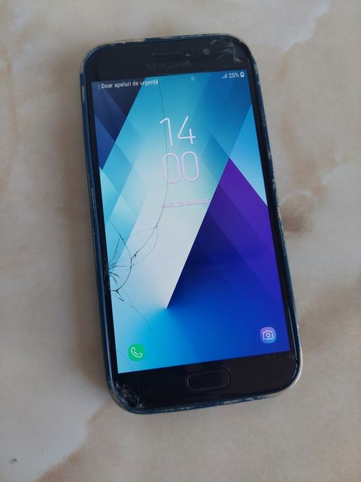 Vând Samsung Galaxy A5 2017 [perfect funcțional] [fără spate] /poze