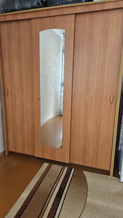 Продам шифонер в хорошем состоянии