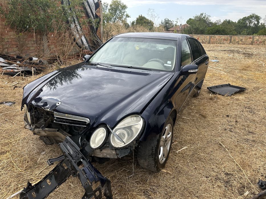 Mercedes E270 w211 на части
