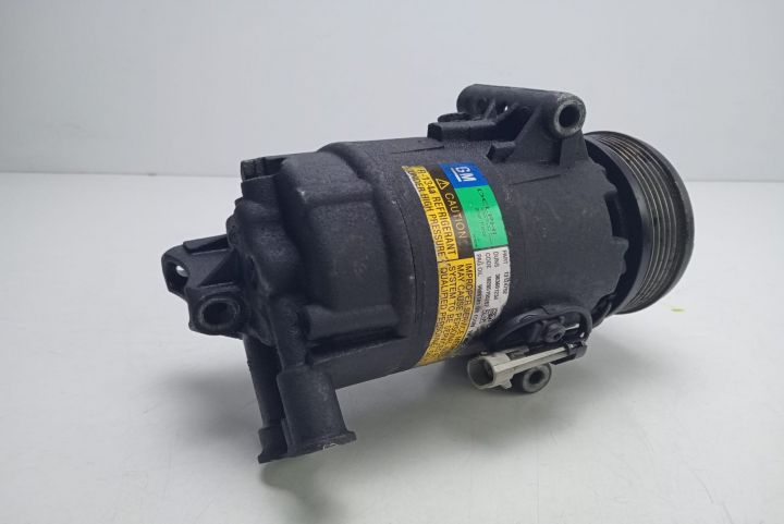 Compresor clima   13124752 Opel Zafira B seria