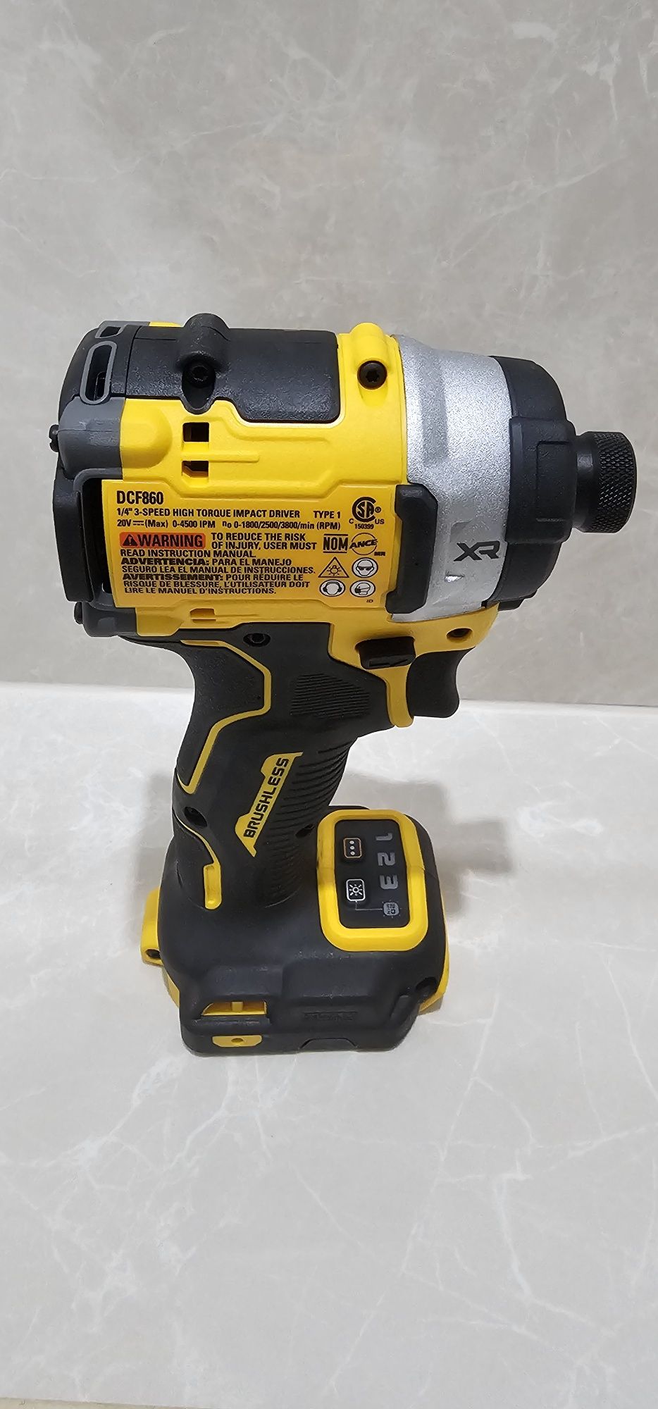 Dewalt DCF860 ultimul model