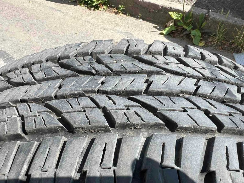 2 бр. Yokohama Geolandar A/T 225/60 R17 99T–година 2023,отлични, София