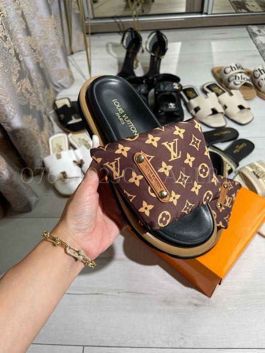 Papuci Louis Vuitton - Pool Pillow Mules
