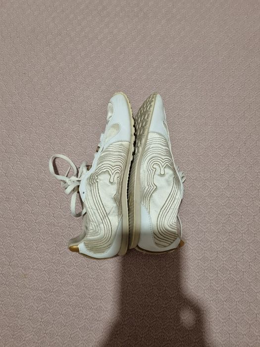 Спортни обувки и Маратонки Puma белите 36 номер