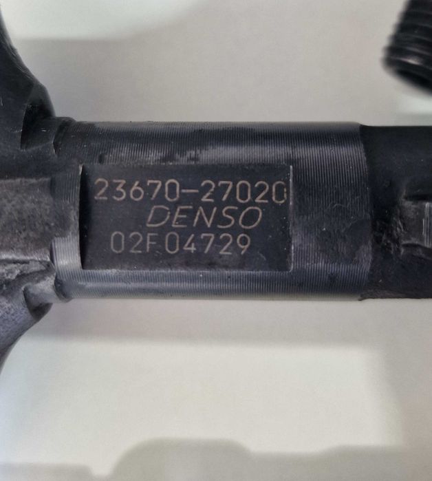 Дюза Дюзи Инжектори Инжектор Тойота Рав4 2.0 D4D Toyota Rav4 Rav 4