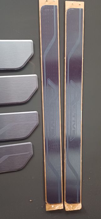 Ornamente chrome ford