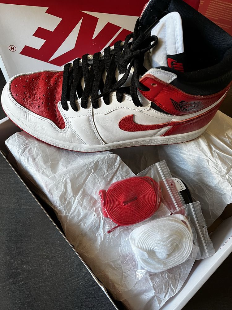 Nike Air Jordan 1