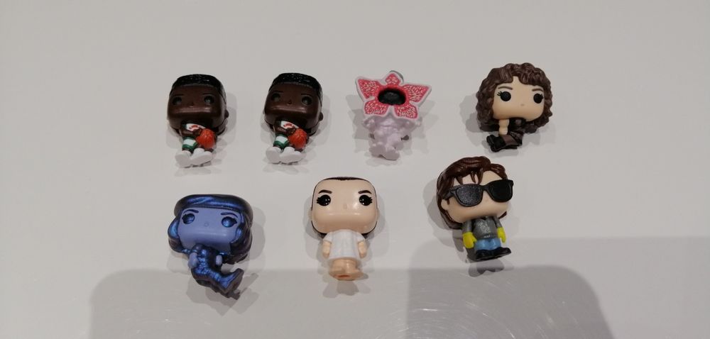 Stranger things kinder joy funko pop
