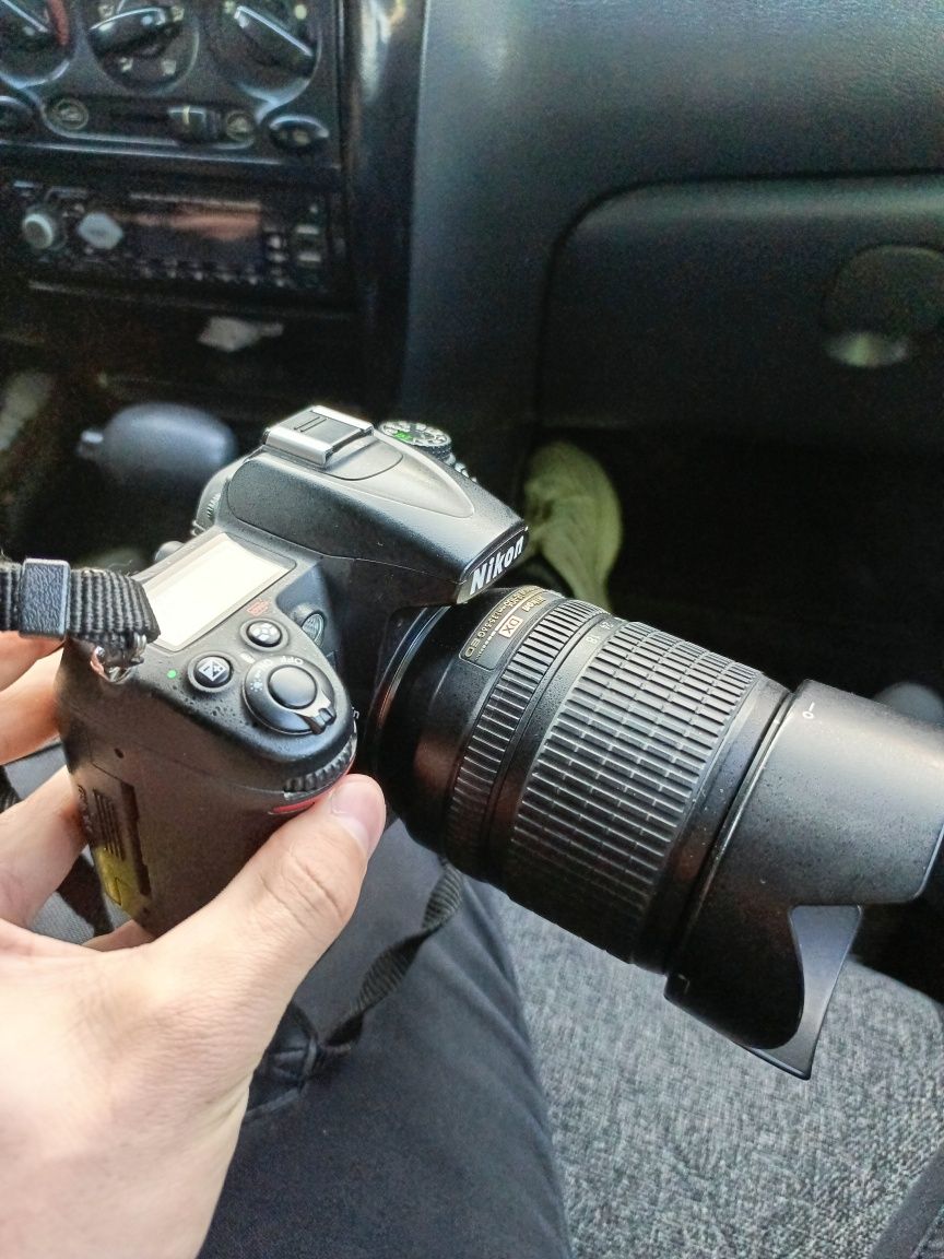 Camera Nikon D7000