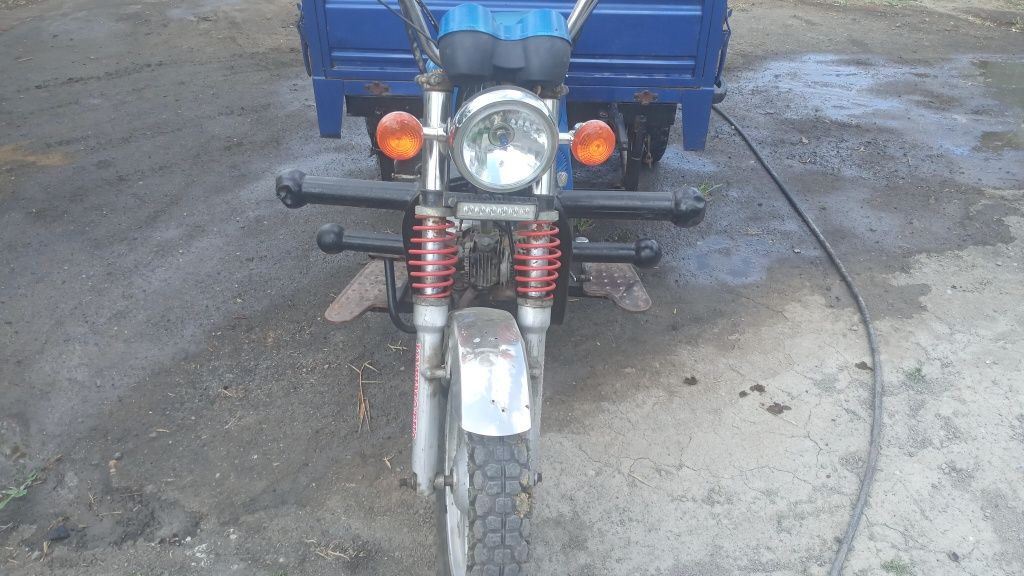 Продаетса трицикл срочно
